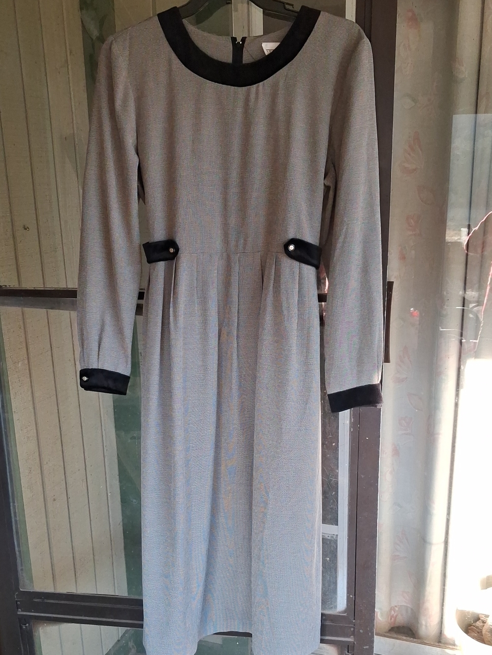 Vintage Long Sleeve Grey Dress with Black Trim
